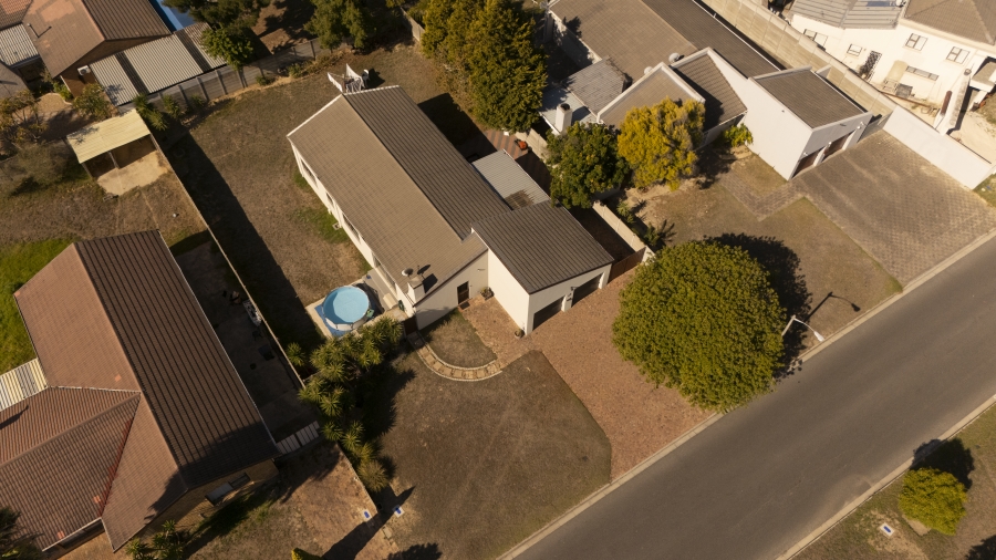 4 Bedroom Property for Sale in Rouxville Western Cape